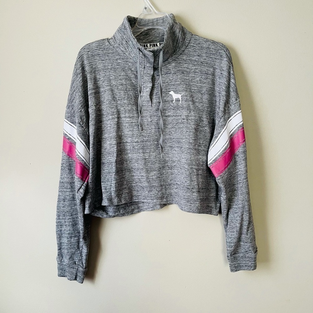 Pink‎ Victoria's Secret Gray LS Crop Pullover Top